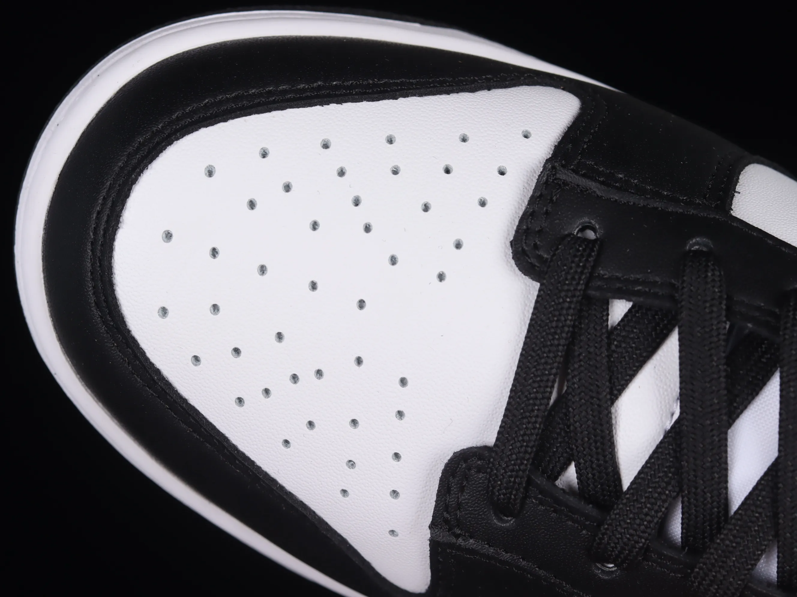 All categories Nk SB Dunk series Nk SB Dunk Low low-top sneakers G version Nk SB Dunk Low black and white panda SB smashed backboard fashion casual sneakers DD1391-100